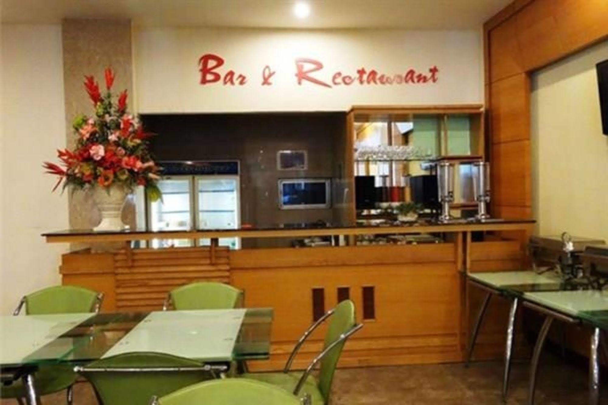 莲谭酒店 胡志明市 外观 照片